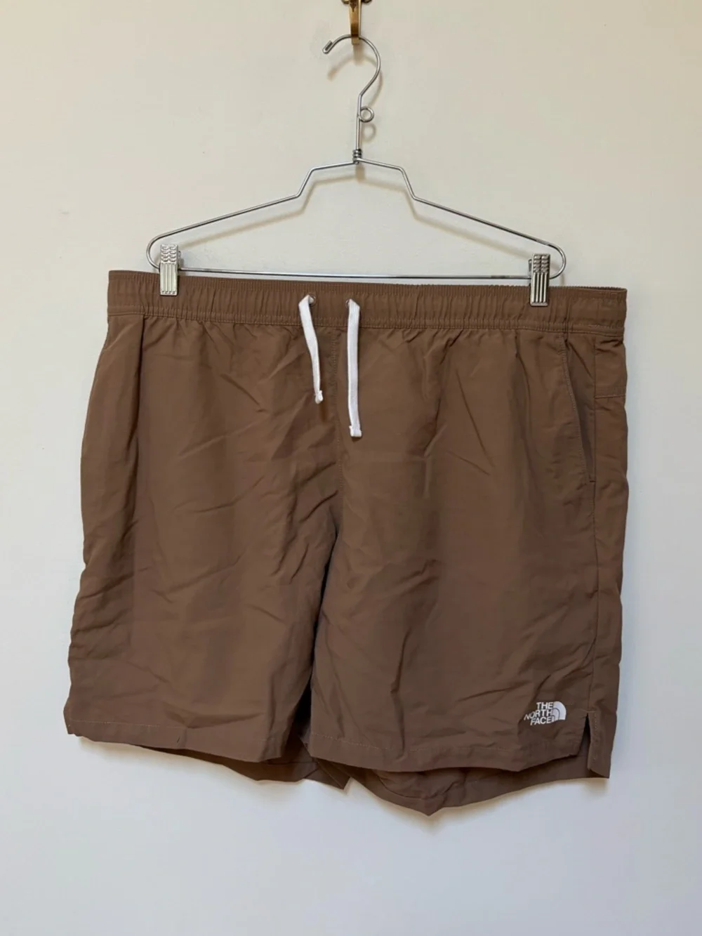NWOT The North Face Action Shorts 2.0 Size XL